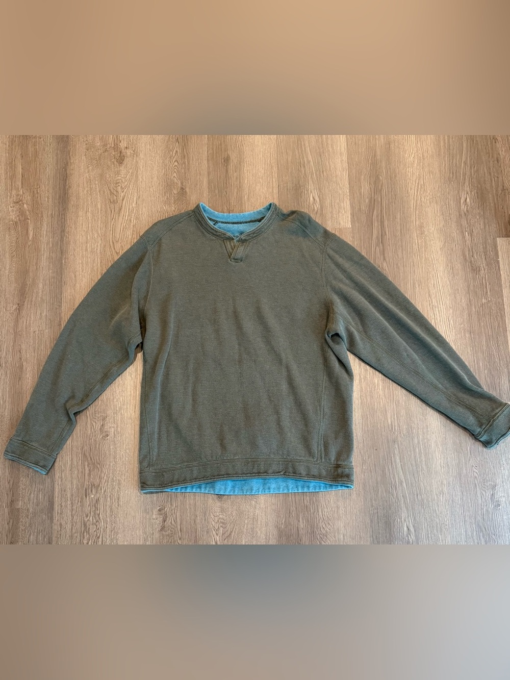 Tommy Bahama Flip Coast Abaco Sweatshirt Men's Size M Green Blue
